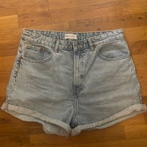 Zara Mom Fit Shorts